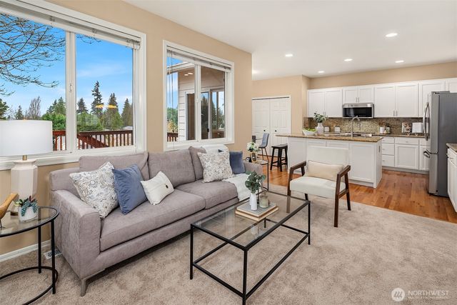 2402 NE 19th Street, Renton, WA 98056