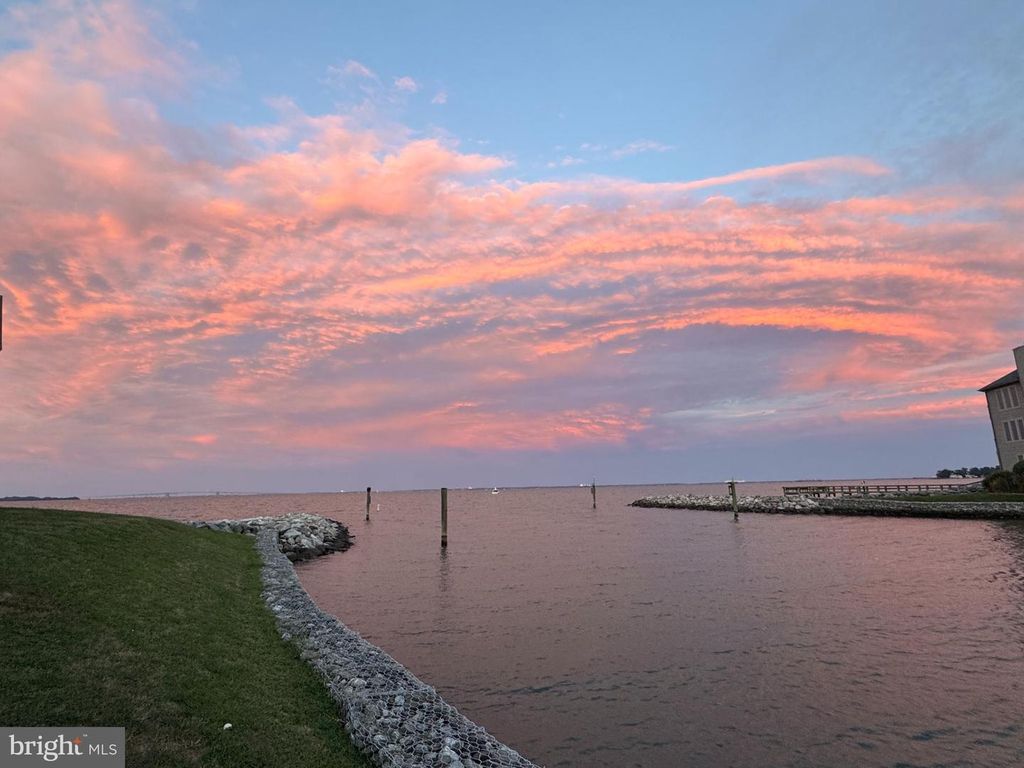 2186 CHESAPEAKE HARBOUR DR, Annapolis, MD 21403