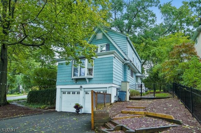30 Myrtle Ave, Summit City, NJ 07901