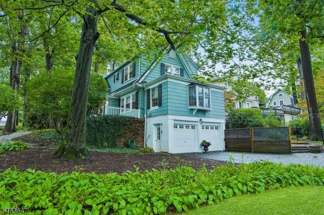 30 Myrtle Ave, Summit City, NJ 07901