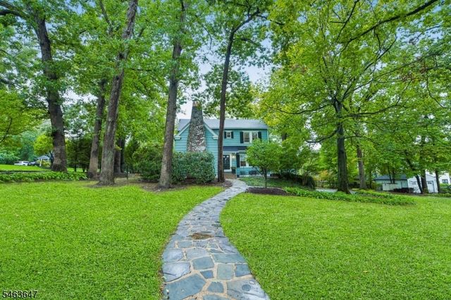 30 Myrtle Ave, Summit City, NJ 07901