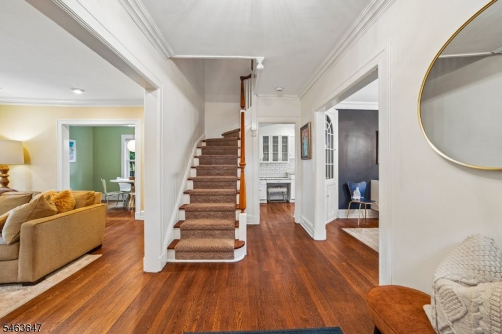 30 Myrtle Ave, Summit City, NJ 07901 — photo 2