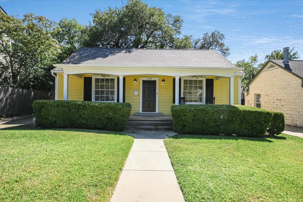 1707 Mohle DR, Austin, TX 78703