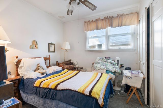 189 Surrey, Lynbrook, NY 11563