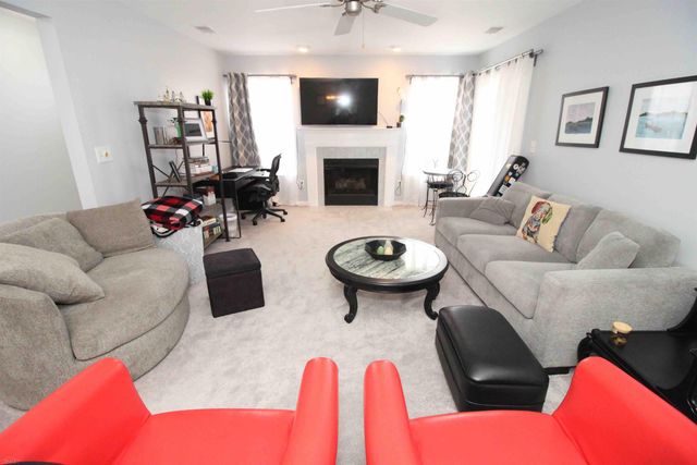 15472 Claremont Drive, Clinton Township, MI 48038