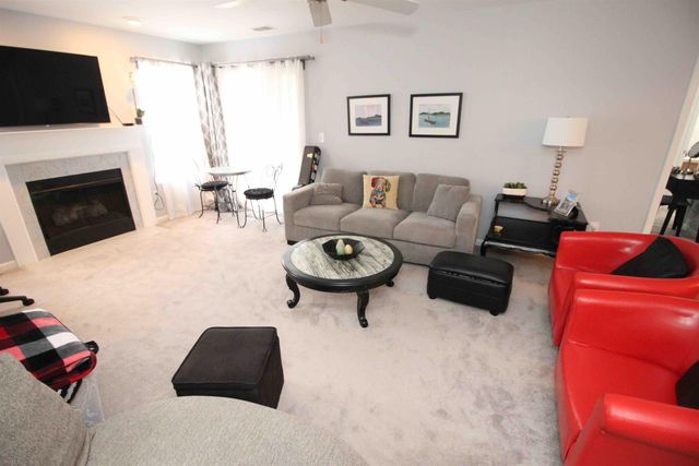 15472 Claremont Drive, Clinton Township, MI 48038