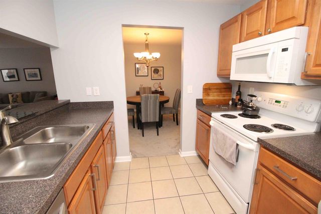 15472 Claremont Drive, Clinton Township, MI 48038