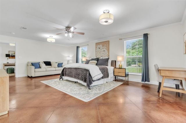 221 County Road 136C, Kingsland, TX 78639
