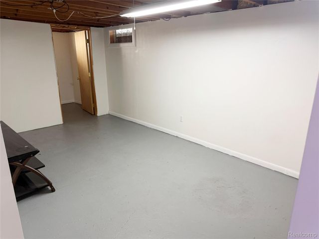 628 N Blair Avenue, Royal Oak, MI 48067