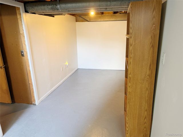 628 N Blair Avenue, Royal Oak, MI 48067