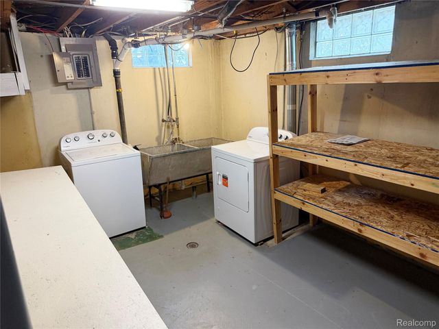 628 N Blair Avenue, Royal Oak, MI 48067