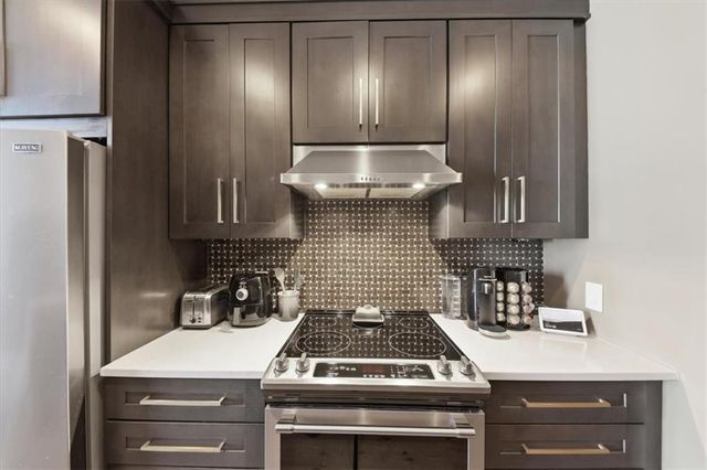 3040 Peachtree Road NW 1514, Atlanta, GA 30305