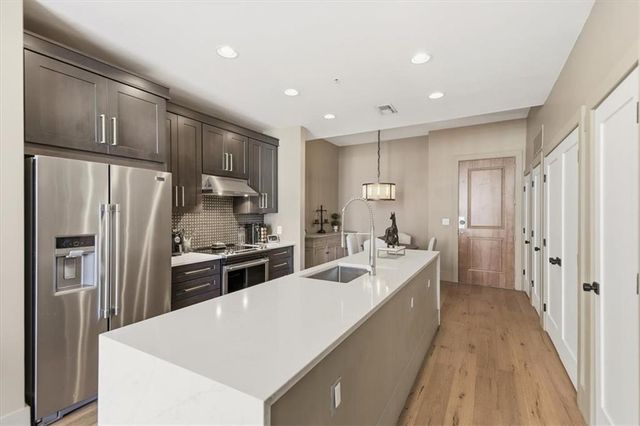 3040 Peachtree Road NW 1514, Atlanta, GA 30305