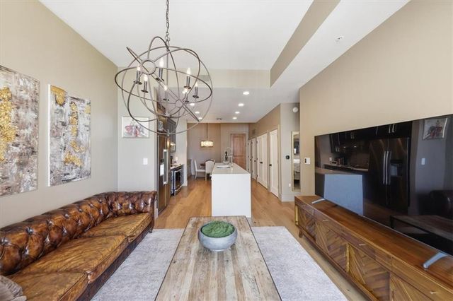 3040 Peachtree Road NW 1514, Atlanta, GA 30305