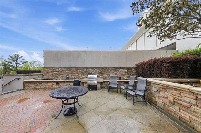 3040 Peachtree Road NW 1514, Atlanta, GA 30305