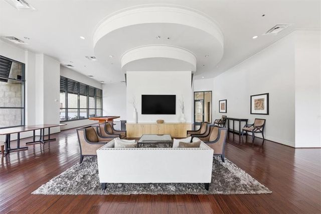 3040 Peachtree Road NW 1514, Atlanta, GA 30305