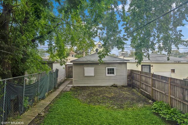 7010 S Claremont Avenue, Chicago, IL 60636
