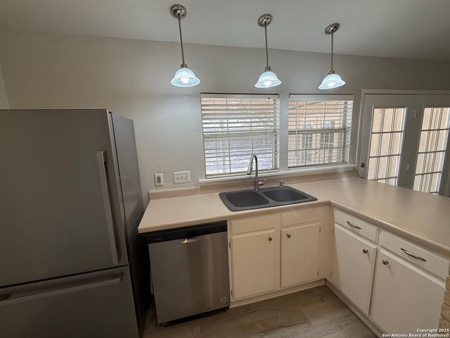 12410 LA LIRA ST, San Antonio, TX 78233