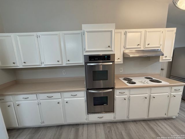 12410 LA LIRA ST, San Antonio, TX 78233