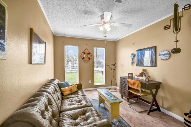 1571 Blue Water Drive, Freeport, TX 77541