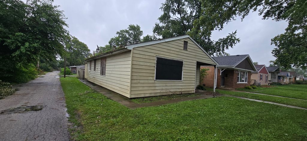 16725 Anthony Avenue, Hazel Crest, IL 60429