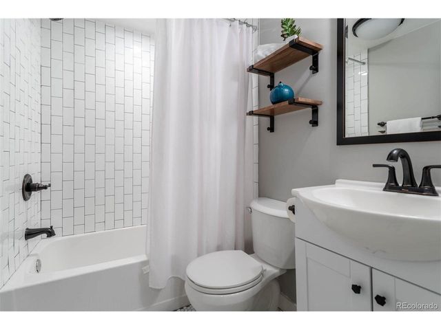 3461 S Ivy Way, Denver, CO 80222