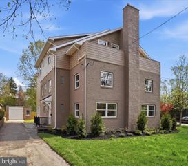 425 GROVE PL, Narberth, PA 19072