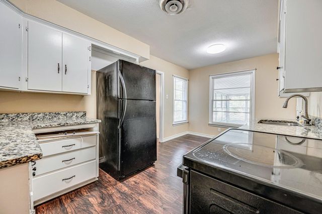 504 John Arden Drive, Waxahachie, TX 75165