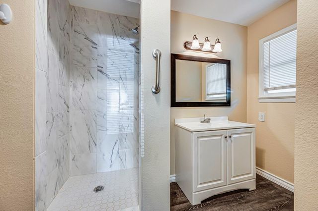 504 John Arden Drive, Waxahachie, TX 75165