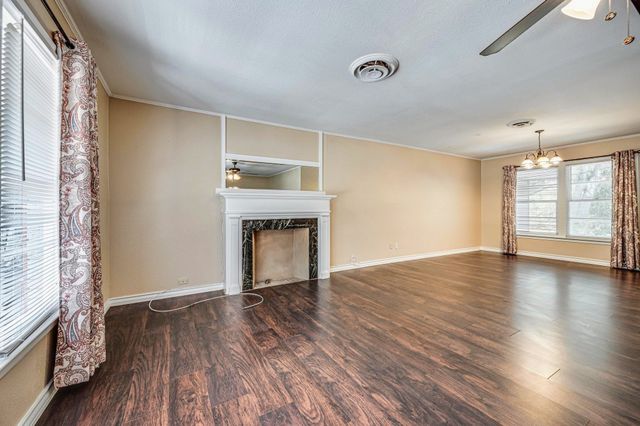 504 John Arden Drive, Waxahachie, TX 75165