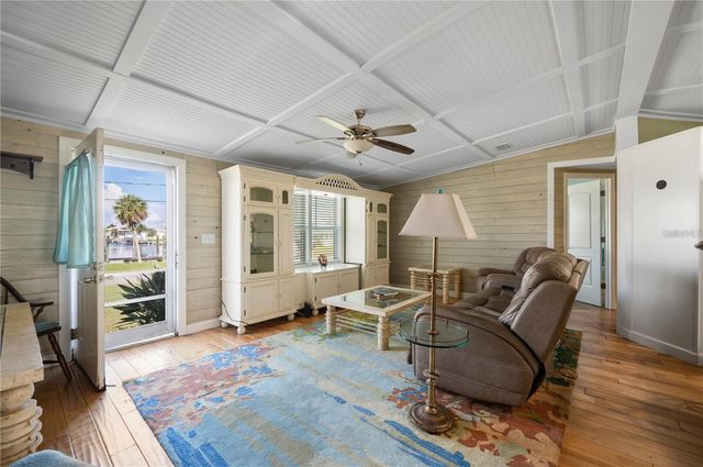 4220 DELTONA DRIVE, Punta Gorda, FL 33950
