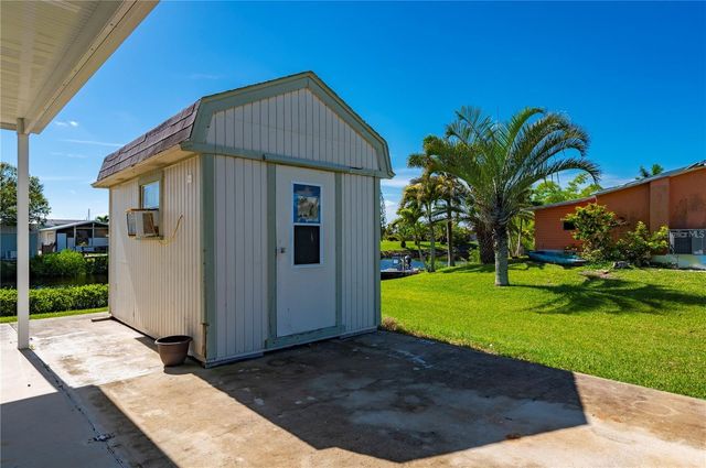 4220 DELTONA DRIVE, Punta Gorda, FL 33950