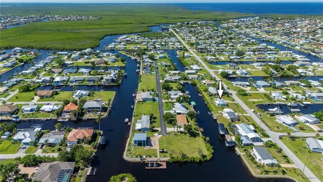 4220 DELTONA DRIVE, Punta Gorda, FL 33950