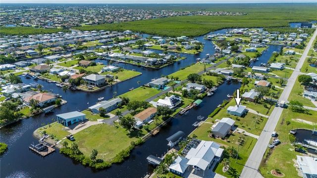 4220 DELTONA DRIVE, Punta Gorda, FL 33950