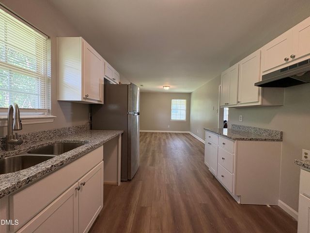 1704 Sundial Place, Raleigh, NC 27610