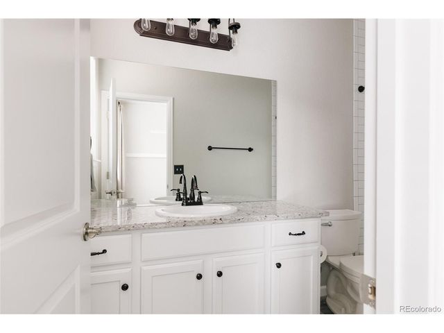4260 E Warren Ave 2, Denver, CO 80222