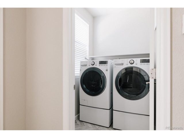 4260 E Warren Ave 2, Denver, CO 80222