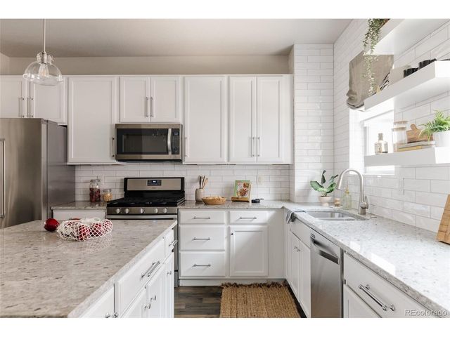 4260 E Warren Ave 2, Denver, CO 80222