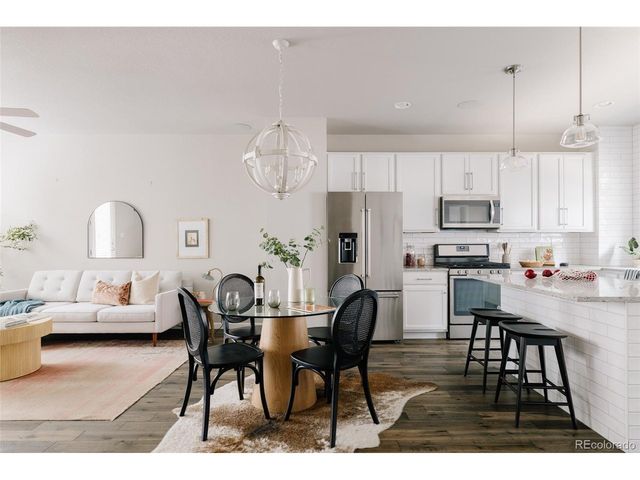4260 E Warren Ave 2, Denver, CO 80222