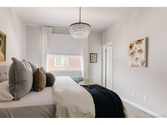 4260 E Warren Ave 2, Denver, CO 80222