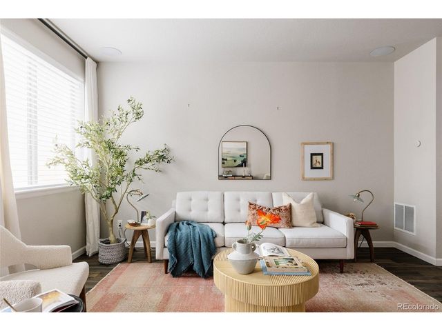 4260 E Warren Ave 2, Denver, CO 80222