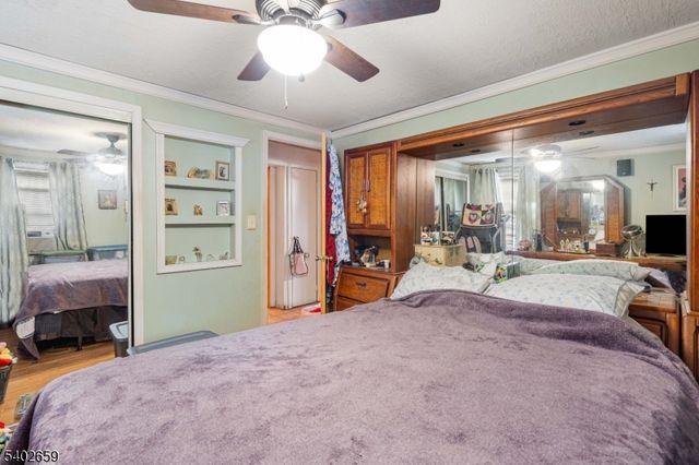 81 Larch St, Woodbridge Twp., NJ 07064