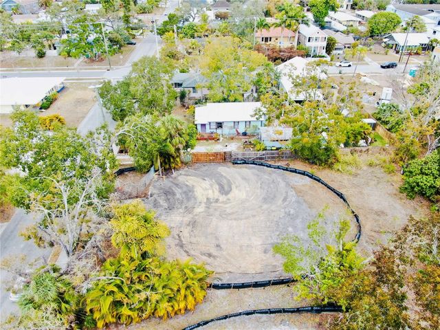 1705 6TH STREET, Sarasota, FL 34236
