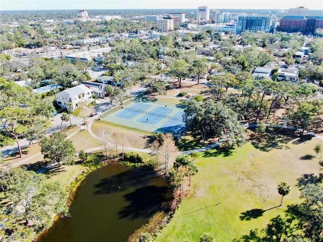 1705 6TH STREET, Sarasota, FL 34236
