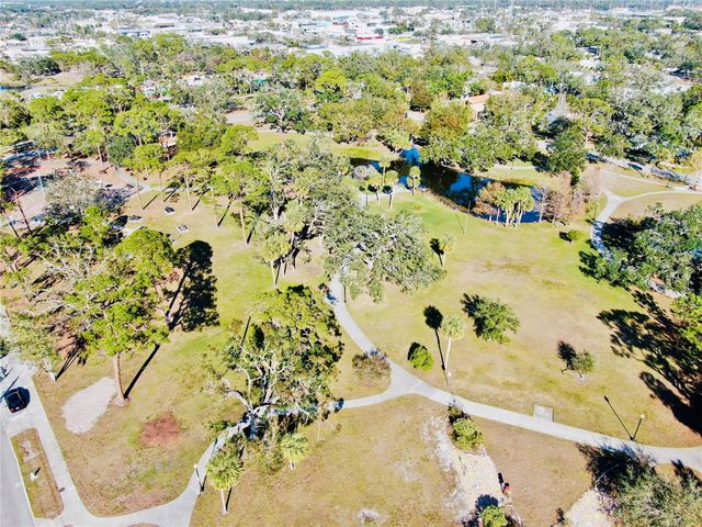 1705 6TH STREET, Sarasota, FL 34236