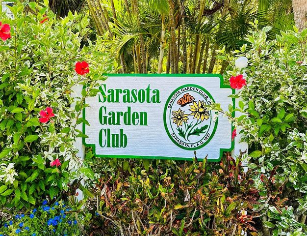 1705 6TH STREET, Sarasota, FL 34236