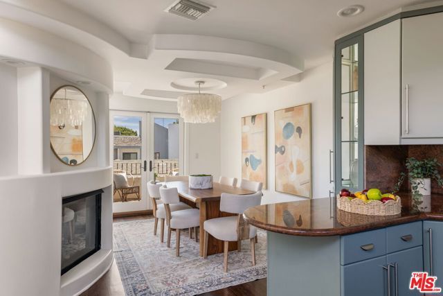 2922 Montana Avenue B, Santa Monica, CA 90403