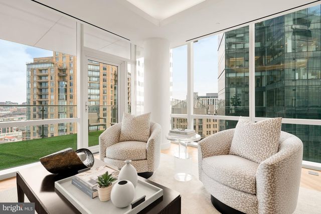 300 INTERNATIONAL DR #2408, Baltimore, MD 21202