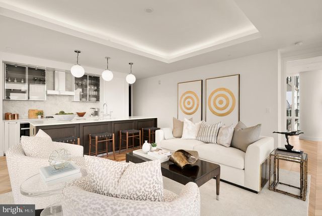 300 INTERNATIONAL DR #2408, Baltimore, MD 21202