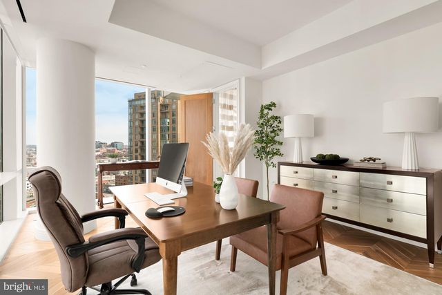 300 INTERNATIONAL DR #2408, Baltimore, MD 21202